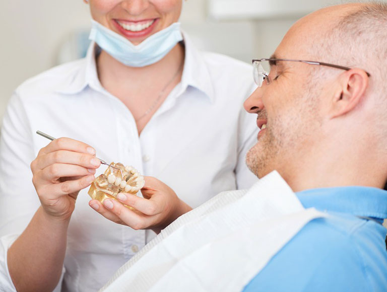 Your Personalized Dental Implant Experience